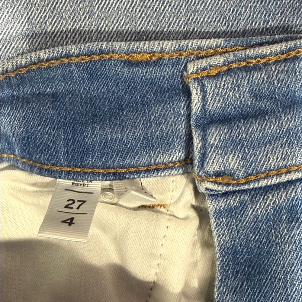 LOFT women’s Light Blue Slim Jeans - Picture 5 of 5